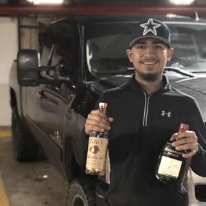 Meet your Posher, Luis